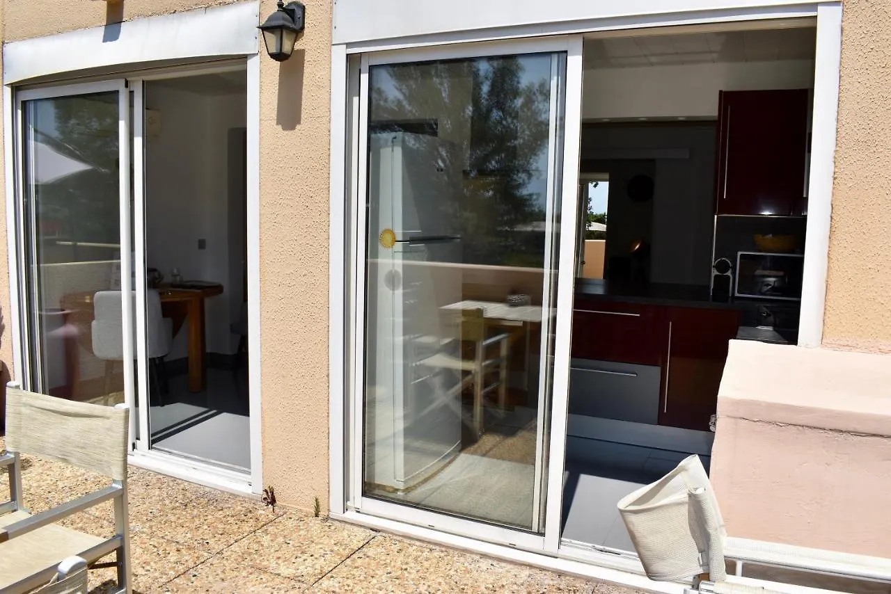 Magnifique Appartement 2 Pieces Au Calme Cannes França