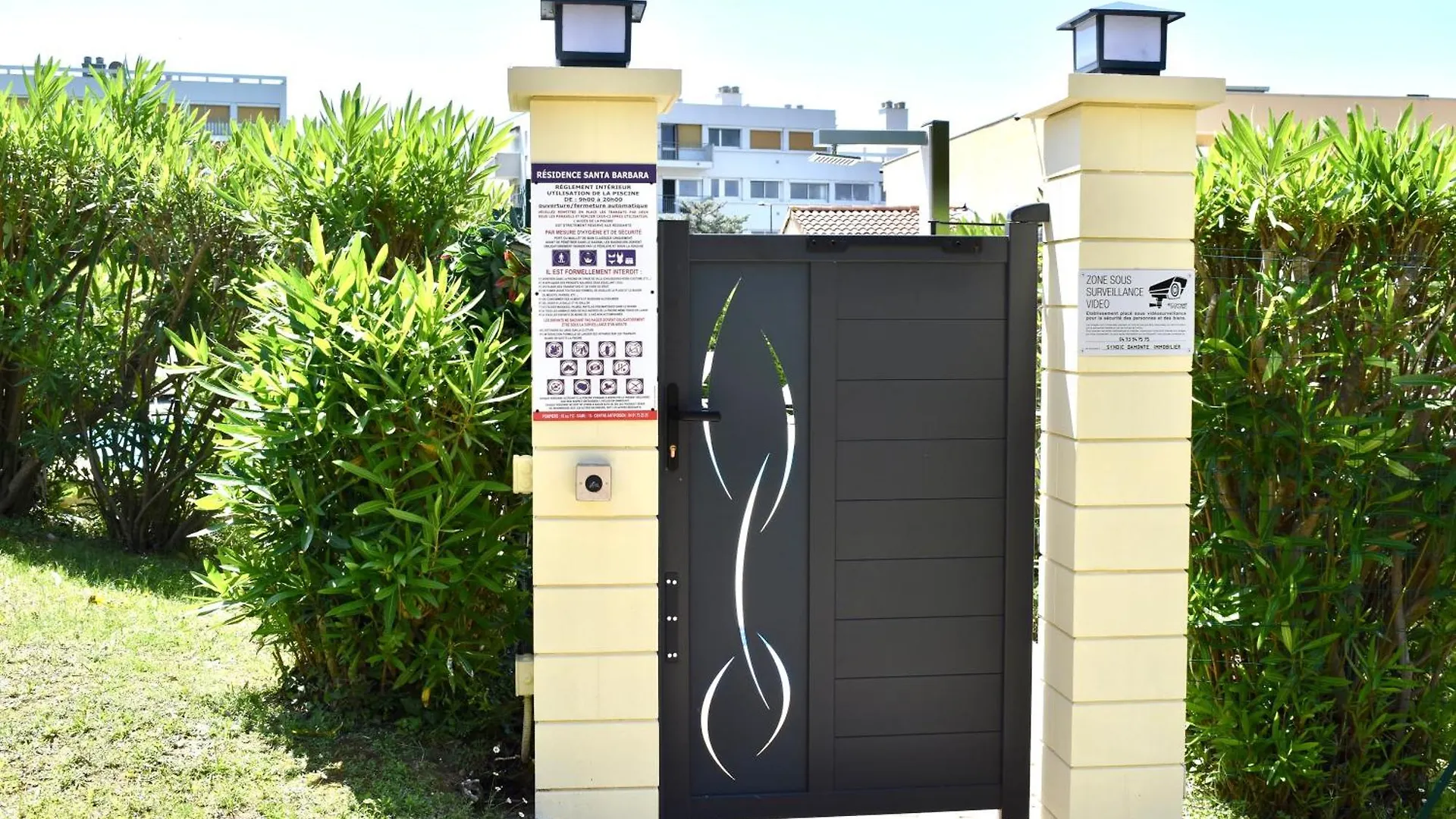 Magnifique Appartement 2 Pieces Au Calme Cannes Apartamento