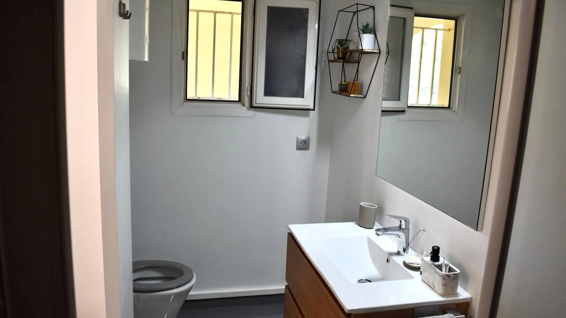 Apartamento Magnifique Appartement 2 Pieces Au Calme Cannes