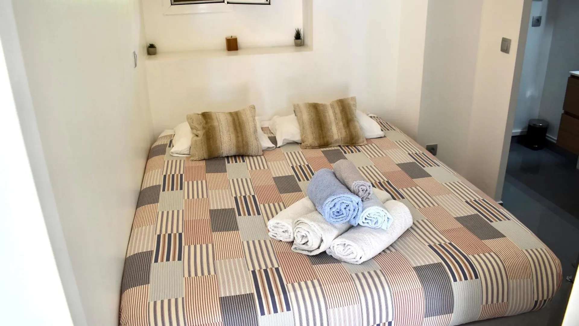 קאן Magnifique Appartement 2 Pieces Au Calme